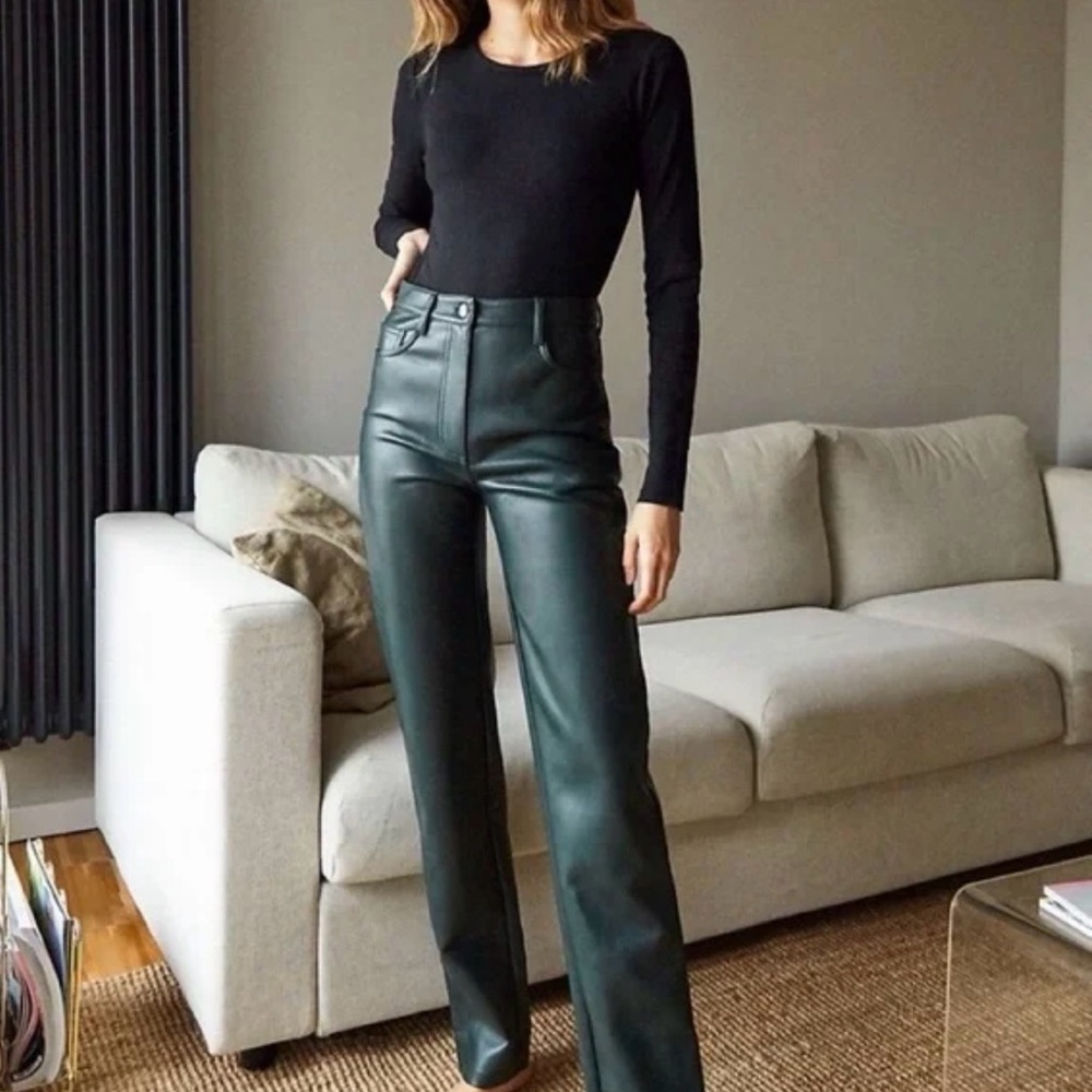 Aritzia Wilfred Melina Forest Green Vegan Leather Pants Small NWOT